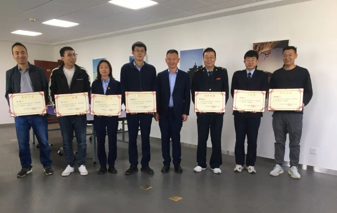 xk体育-xk体育(中国)官方网站
团委举办“庆五一、迎五四”球类联谊比赛(图3)