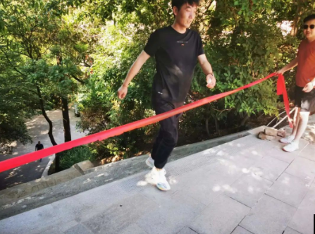助力文旅市场 展示产投风采——xk体育-xk体育(中国)官方网站
组织开展员工登山比赛活动(图9)