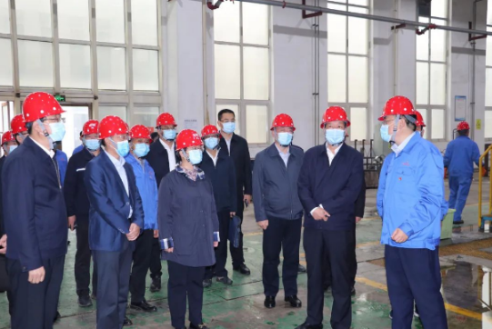 xk体育-xk体育(中国)官方网站
装备制造企业上半年产销两旺(图7)